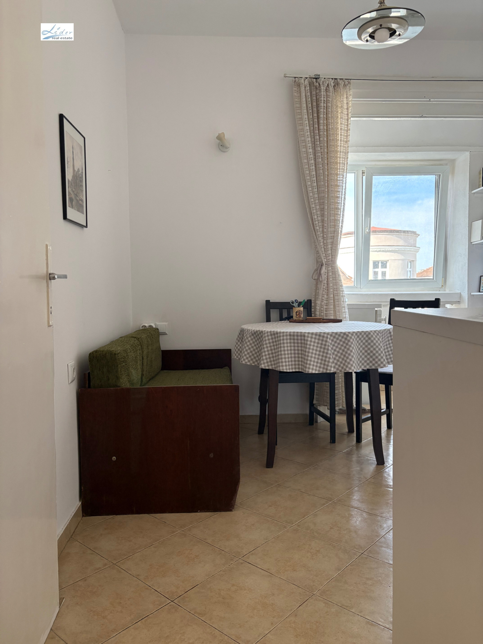 Дава под наем 1-СТАЕН, гр. София, Център, снимка 5 - Апартаменти - 54292034