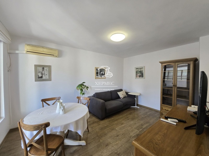 För uthyrning  1 sovrum Burgas , Vazrajdane , 80 kvm | 32119615 - bild [2]