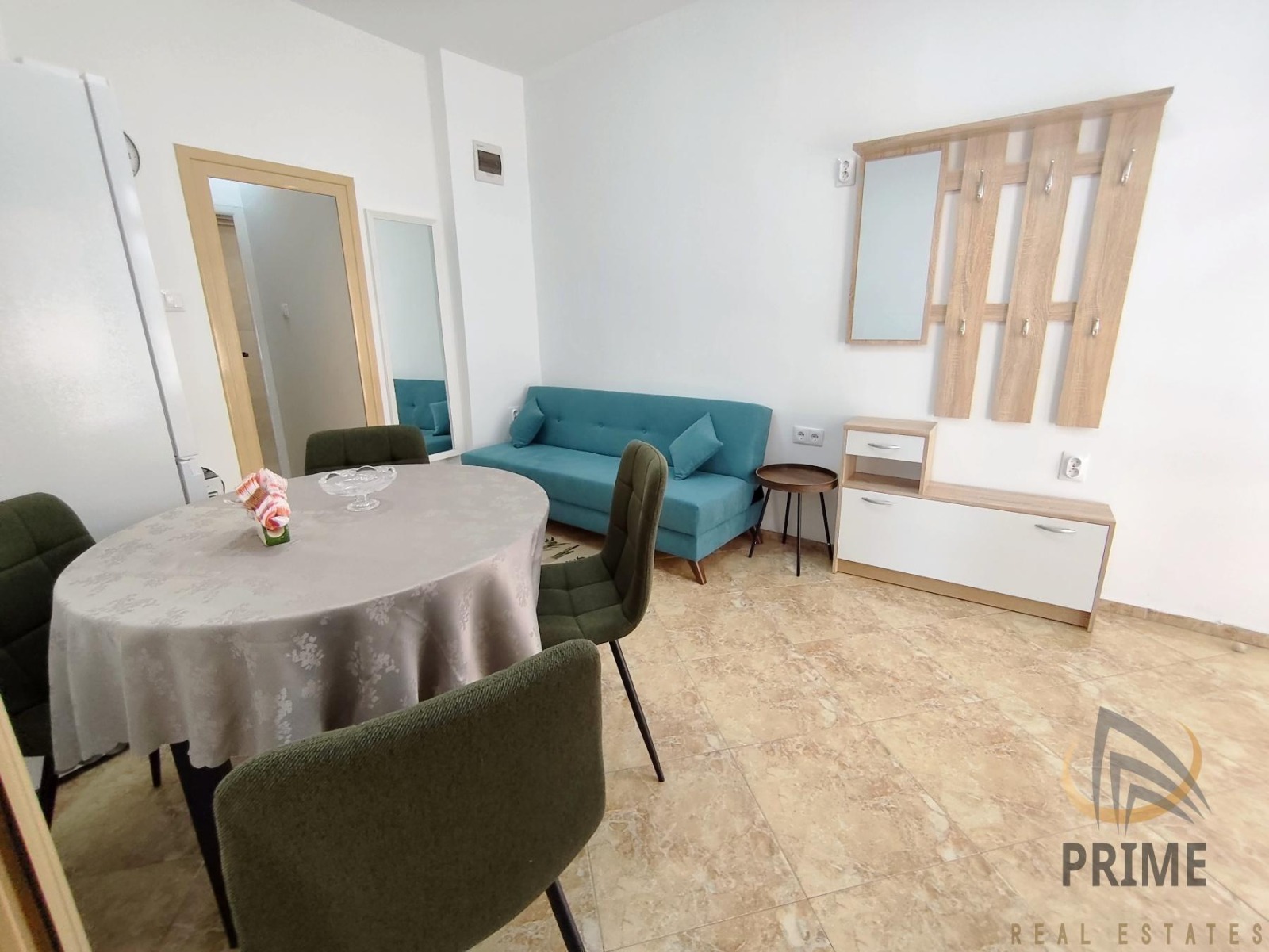 Дава под наем 2-СТАЕН, гр. Бургас, Център, снимка 4 - Апартаменти - 54197774