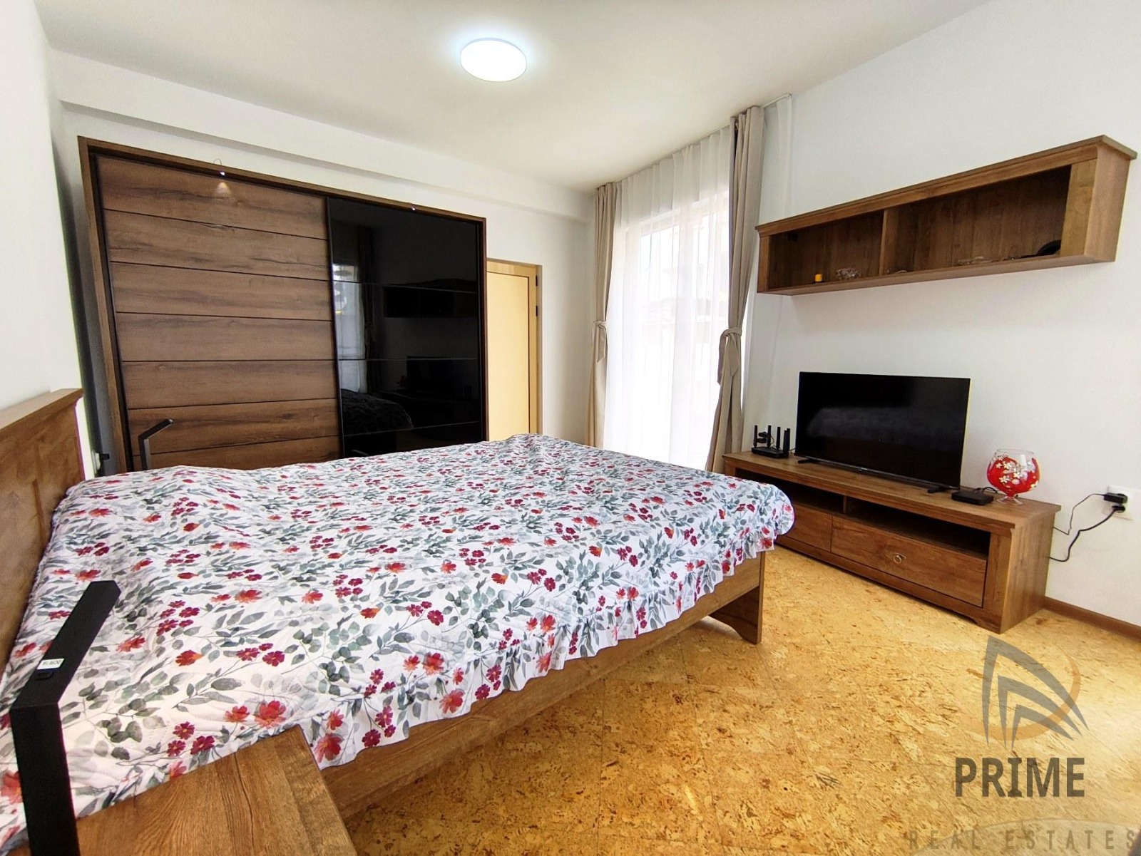 Дава под наем 2-СТАЕН, гр. Бургас, Център, снимка 12 - Апартаменти - 54197774