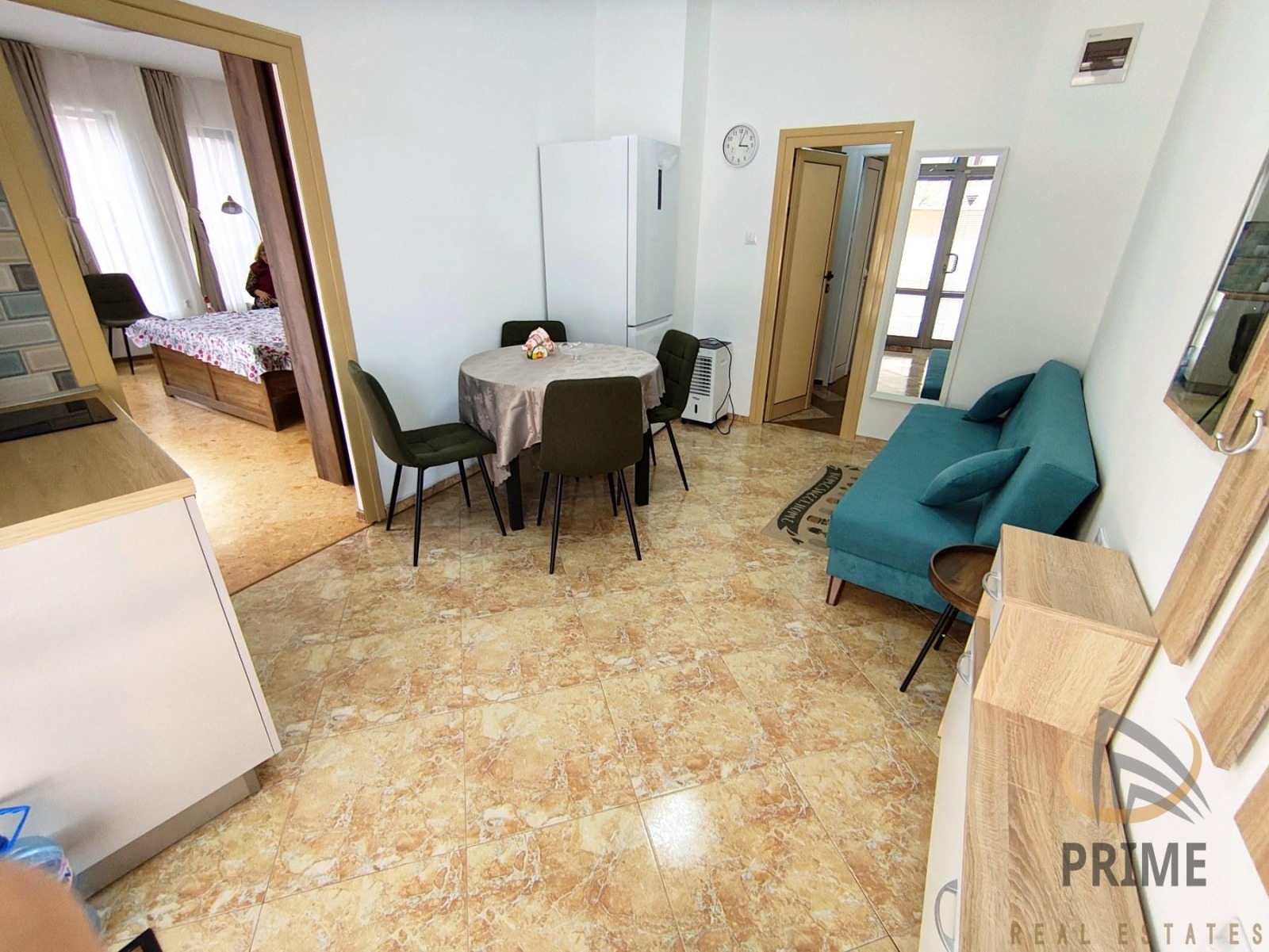 Дава под наем 2-СТАЕН, гр. Бургас, Център, снимка 3 - Апартаменти - 54197774