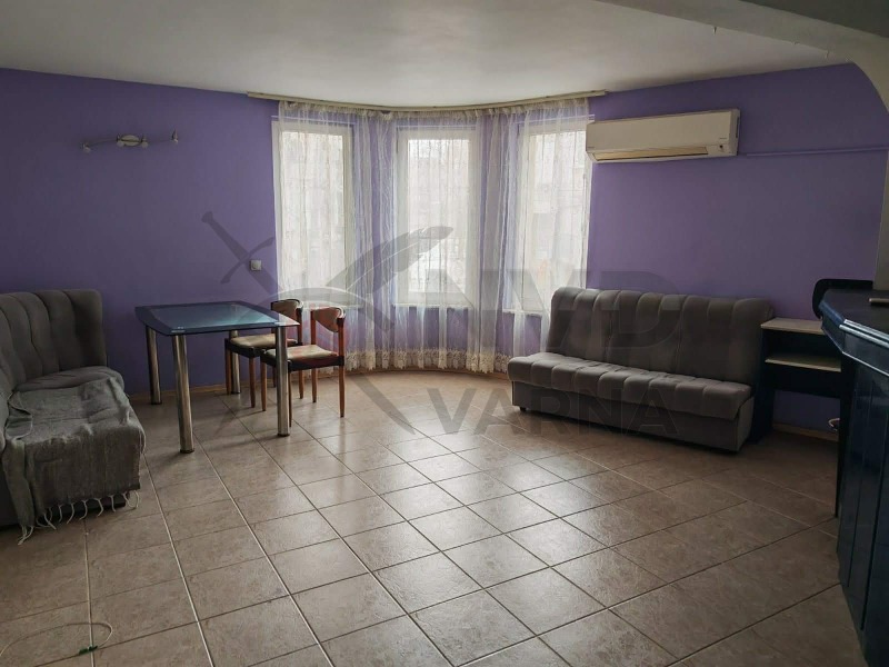 Дава под Наем 2-СТАЕН в град Варна, Лятно кино Тракия - 75 кв.м / 450 € » 880.12 лв., ЕКС НВД ВАРНА