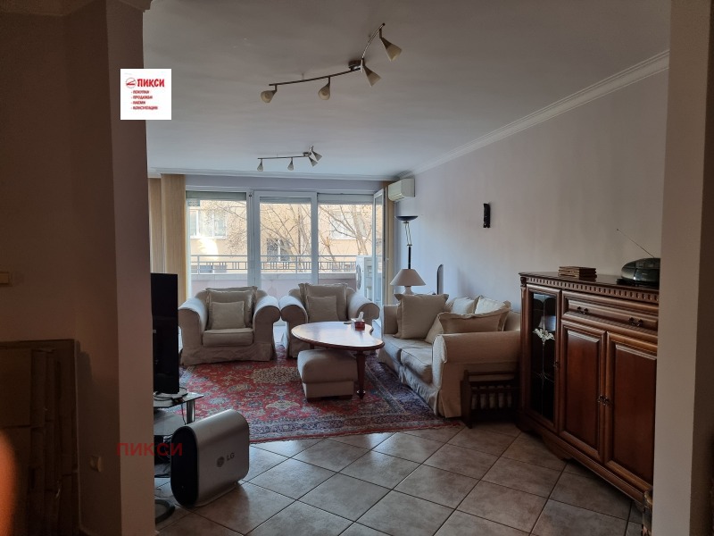 Дава под Наем 3-СТАЕН в град София, Лозенец - 154 кв.м / 1 100 € » 2 151.41 лв., ПИКСИ