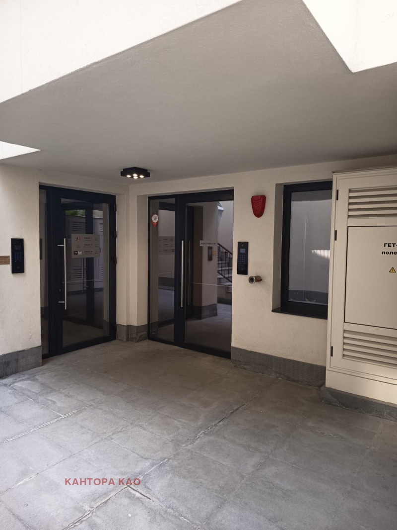 Дава под наем  2-стаен град София , Център , 77 кв.м | 52442520 - изображение [11]