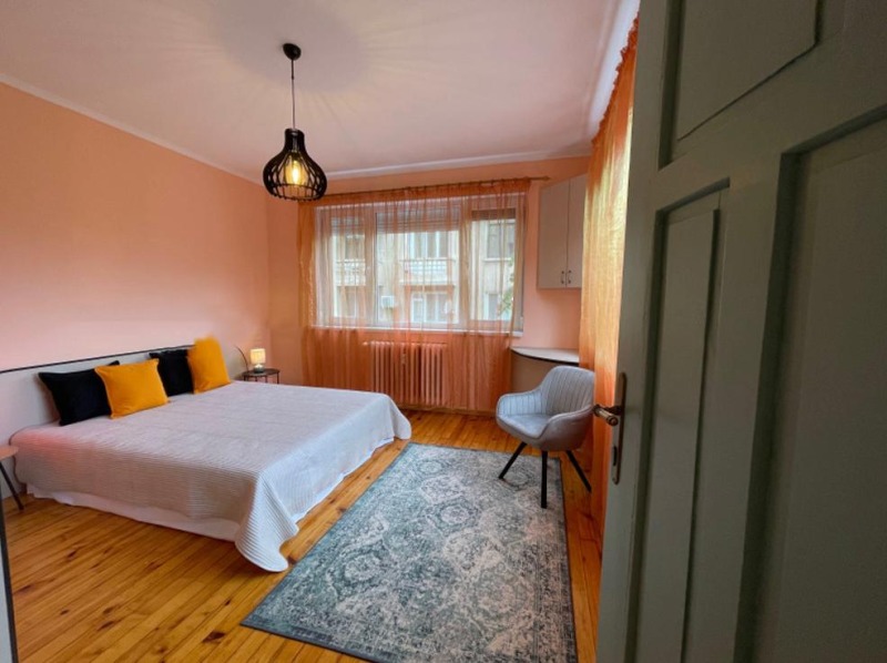 Издаје се  1 спаваћа соба Софија , Центар , 60 м2 | 92881773 - слика [9]