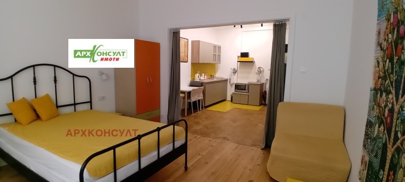 Дава под наем 2-СТАЕН, гр. София, Център, снимка 2 - Апартаменти - 53506945