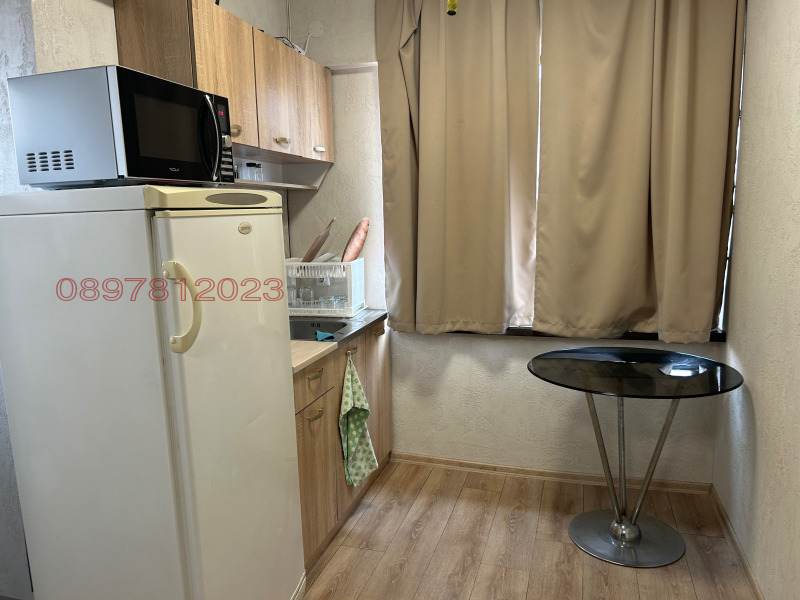 Дава под наем КЪЩА, с. Войводиново, област Пловдив, снимка 9 - Къщи - 52782209