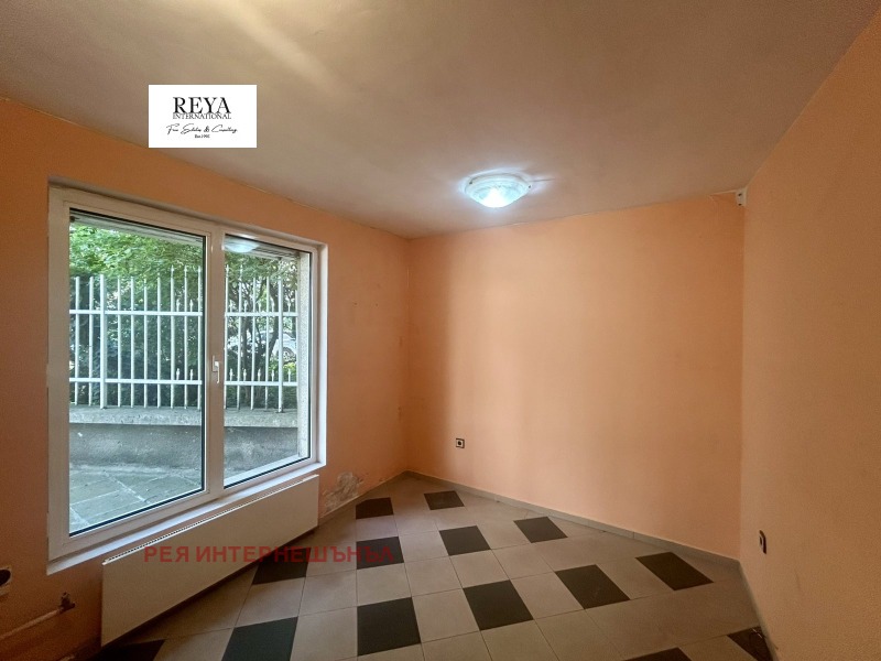 Vuokrattavana  Myymälä Sofia , Tsentar , 64 neliömetriä | 81137029 - kuva [5]