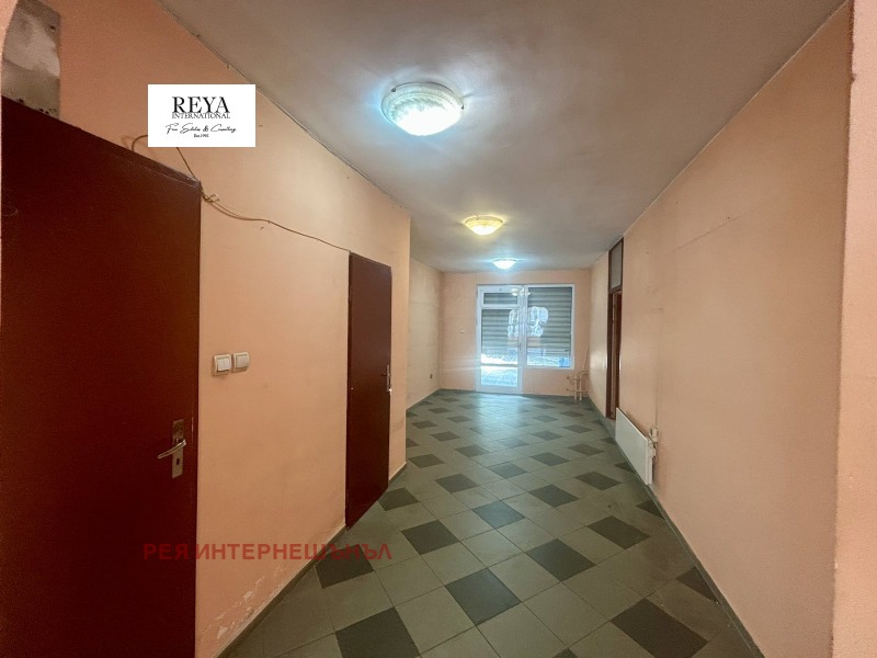 Vuokrattavana  Myymälä Sofia , Tsentar , 64 neliömetriä | 81137029 - kuva [4]