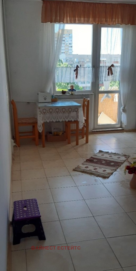 Para alugar  1 quarto Sofia , Banichora , 65 m² | 10962586 - imagem [2]