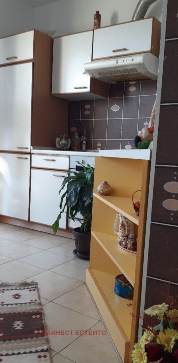 Zu vermieten  1 Schlafzimmer Sofia , Banischora , 65 qm | 10962586