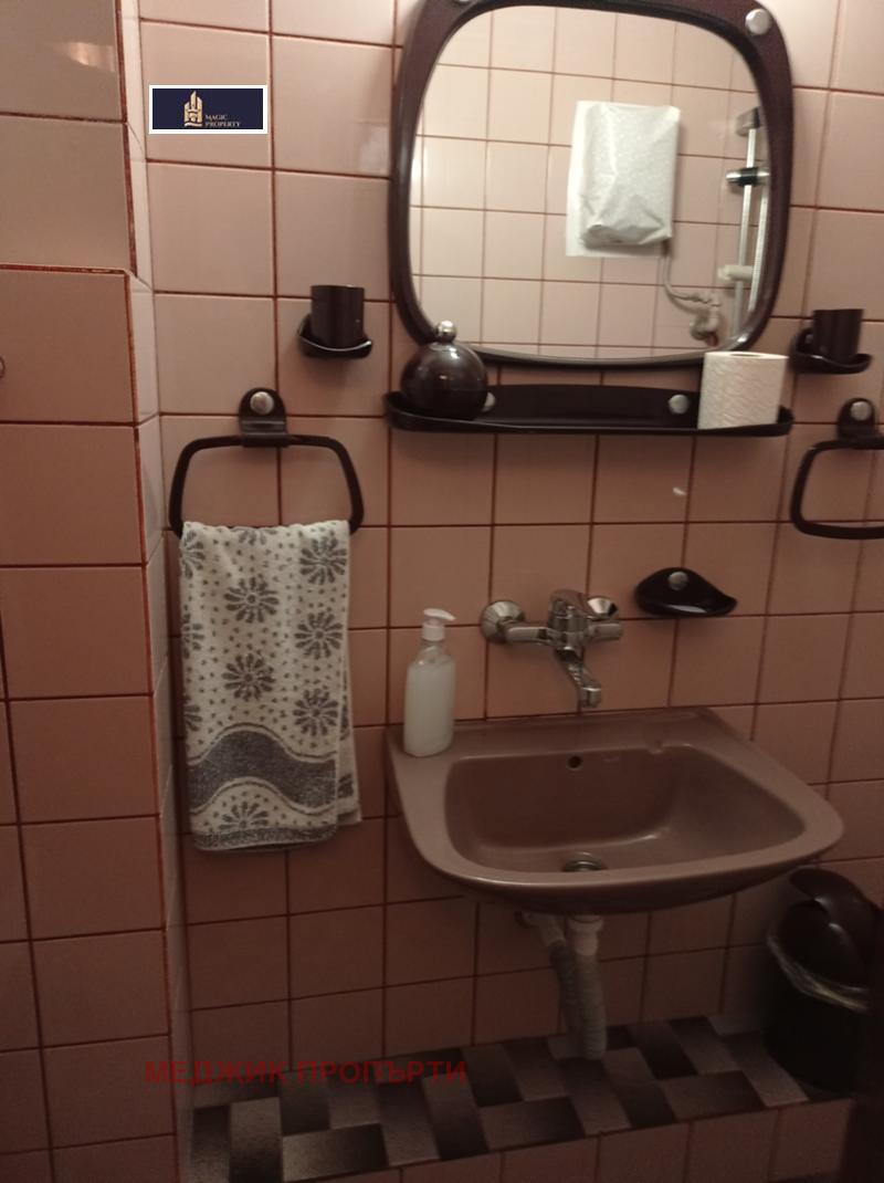 Zu vermieten  3 Schlafzimmer Burgas , Lazur , 105 qm | 61098557 - Bild [7]