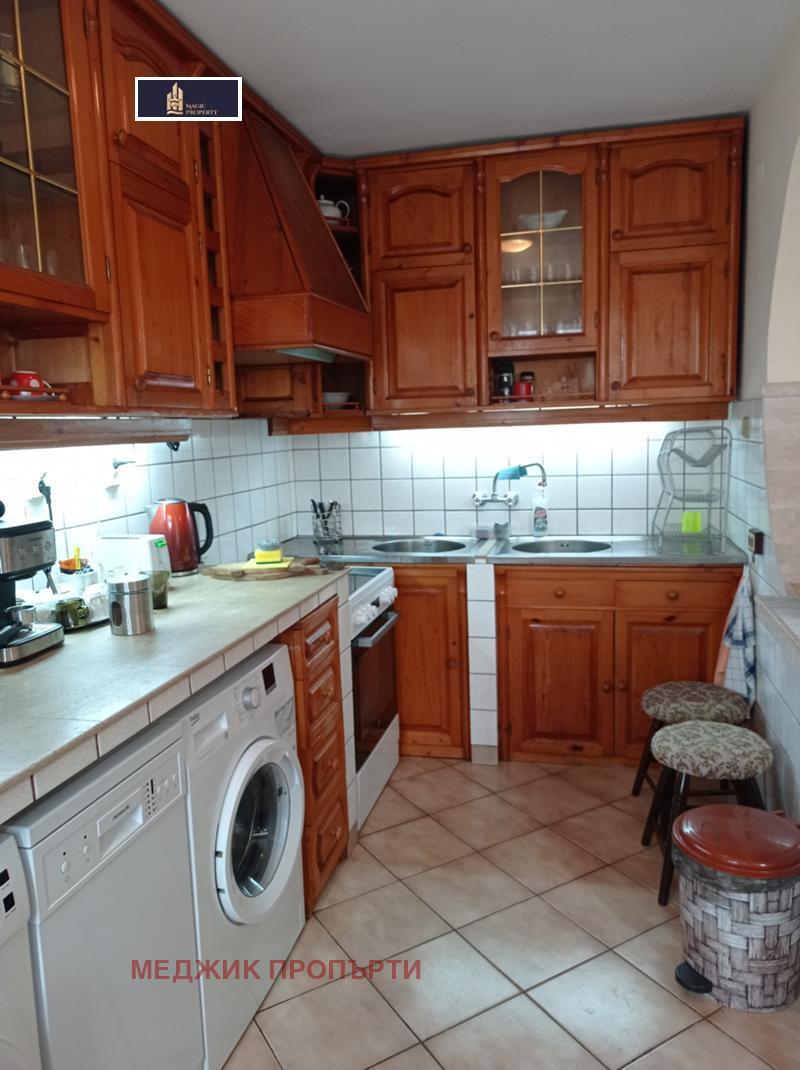 Zu vermieten  3 Schlafzimmer Burgas , Lazur , 105 qm | 61098557 - Bild [3]