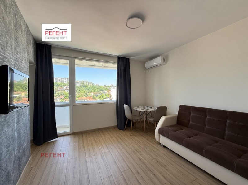En renta  Estudio Gabrovo , Tsentar , 30 metros cuadrados | 77517045
