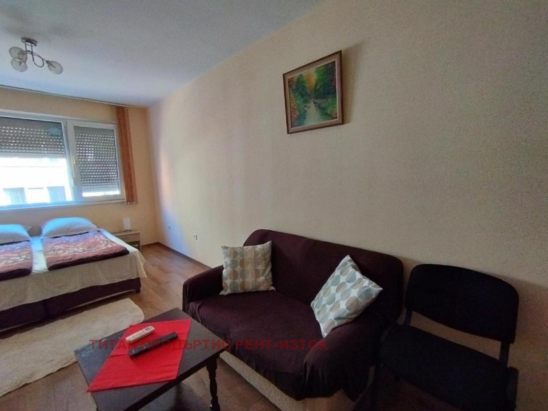 Zu vermieten  Studio Burgas , Wazraschdane , 30 qm | 88678318 - Bild [2]
