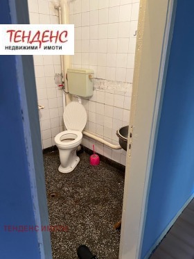 1 спаваћа соба Вазрожденци, Карджали 8