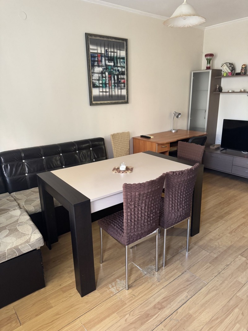 K pronájmu  Studio Pleven , Idealen centar , 60 m2 | 83097049 - obraz [10]