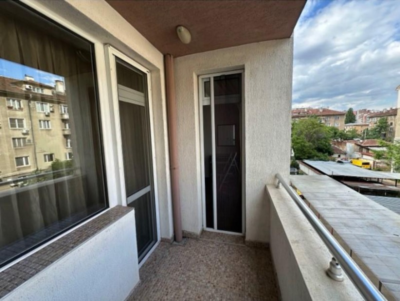 Издаје се  2 спаваће собе Софија , Зона Б-18 , 95 м2 | 64494405 - слика [10]