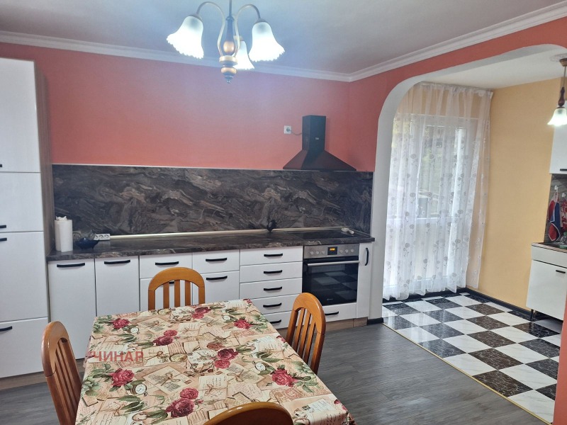 Дава под наем ЕТАЖ ОТ КЪЩА, гр. София, с. Владая, снимка 4 - Етаж от къща - 52531133