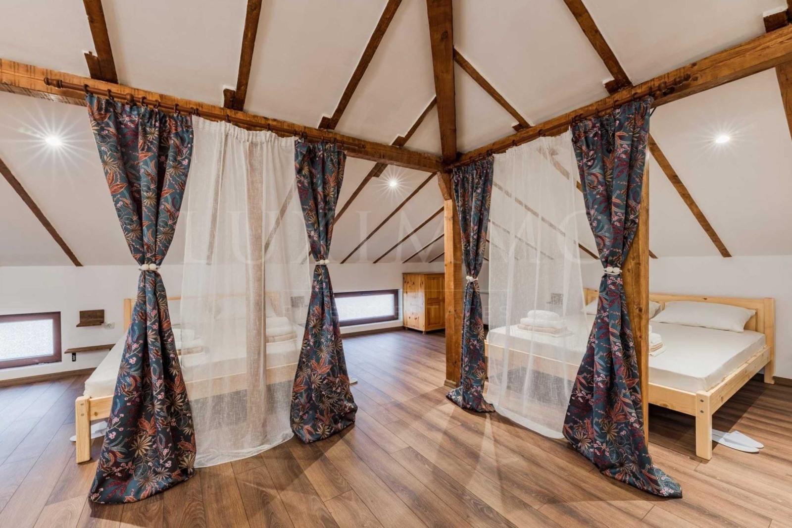 Дава под наем КЪЩА, с. Здравец, област Варна, снимка 16 - Къщи - 54224499