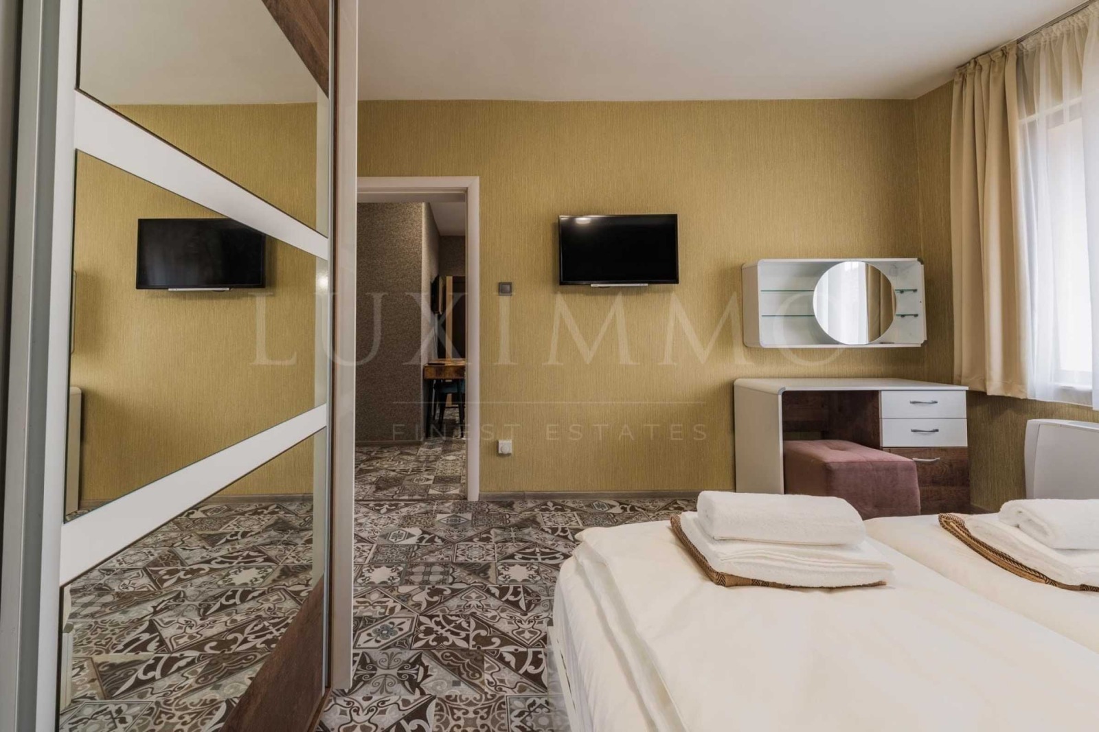 Дава под наем КЪЩА, с. Здравец, област Варна, снимка 10 - Къщи - 54224499