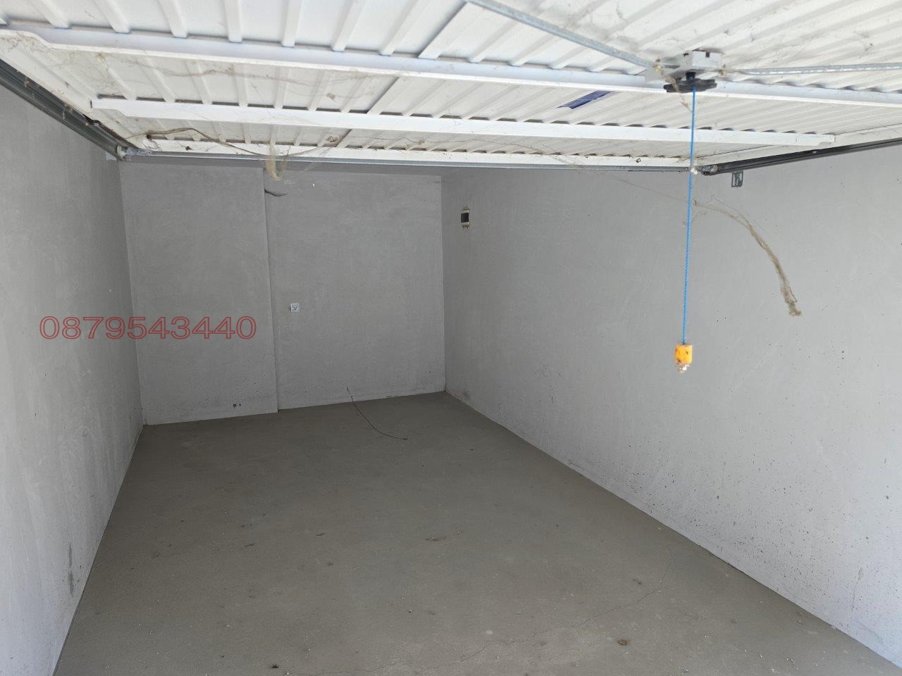 Дава под наем ГАРАЖ, ПАРКОМЯСТО, гр. Пловдив, Кючук Париж, снимка 4 - Гаражи и паркоместа - 54145475