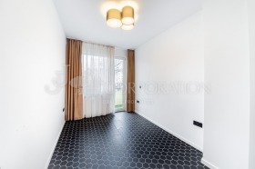 2 bedroom Tsentar, Sofia 10