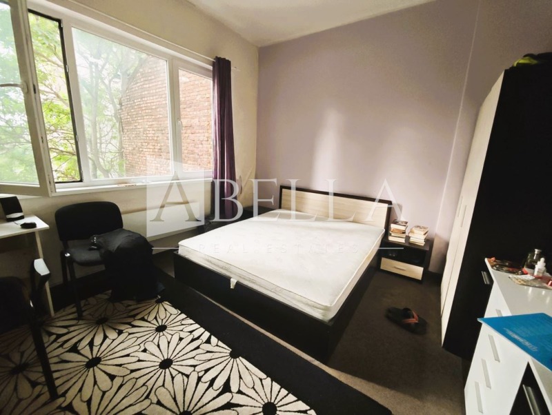Te huur  2 slaapkamers Sofia , Tsentar , 80 m² | 90871201