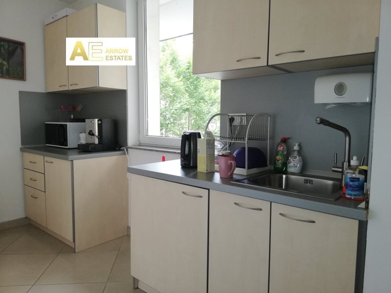 Te huur  Kantoor Sofia , Tsentar , 307 m² | 14064228 - afbeelding [3]