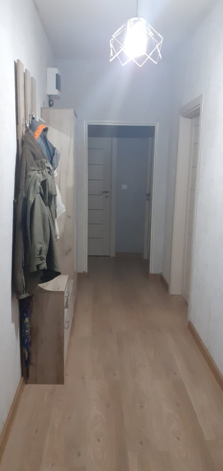 Дава под наем 3-СТАЕН, гр. Варна, Център, снимка 13 - Апартаменти - 52786303