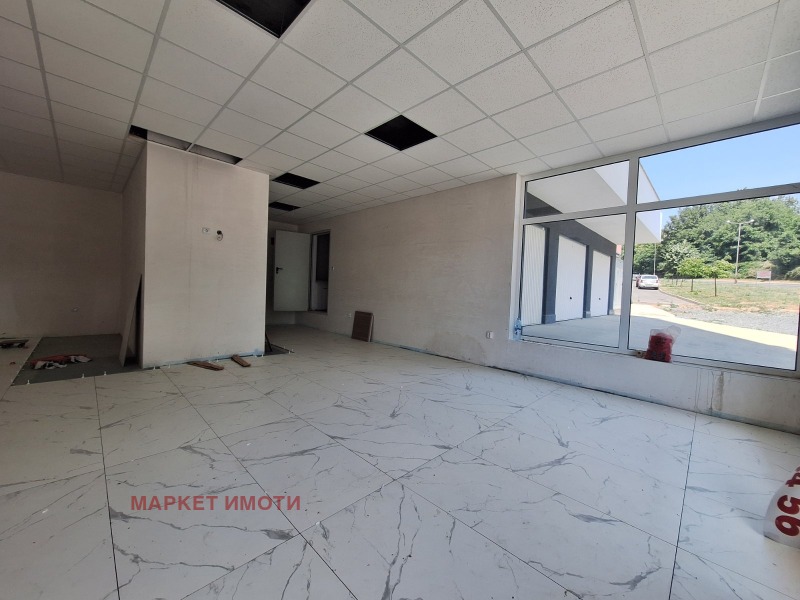 A louer  Boutique Stara Zagora , Bila , 99 m² | 40078001 - image [3]