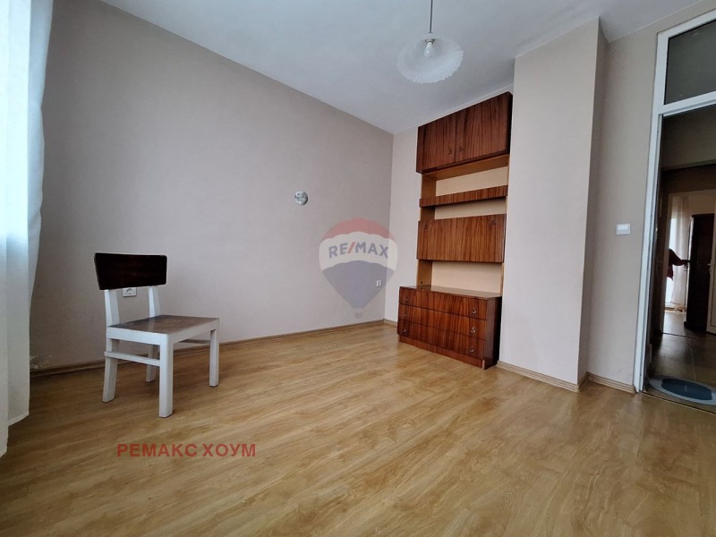 Дава под наем 4-СТАЕН, гр. Варна, Завод Дружба, снимка 17 - Апартаменти - 53415512