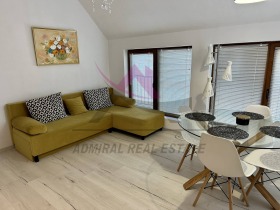 1 chambre Kolhozen pazar, Varna 1