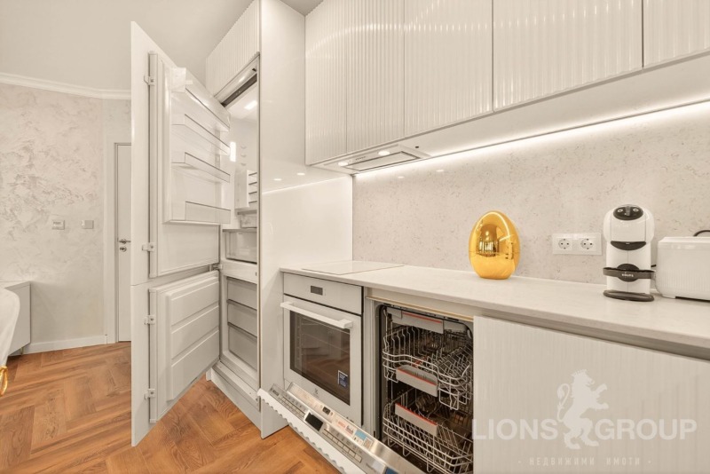 Издаје се  2 спаваће собе Варна , Центар , 100 м2 | 57525942 - слика [3]