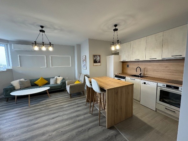 Дава под нем  2-стаен, град Пловдив, Тракия •  500 EUR • ID 19109537 — holmes.bg - [1] 