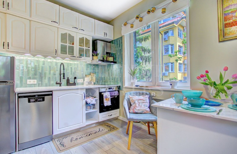 K pronájmu  1 ložnice Sofia , Lozenec , 50 m2 | 42662244