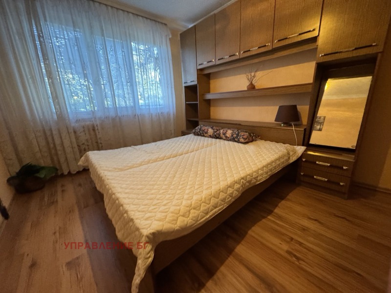 Te huur  2 slaapkamers Sofia , Ljulin 2 , 90 m² | 29010449 - afbeelding [3]