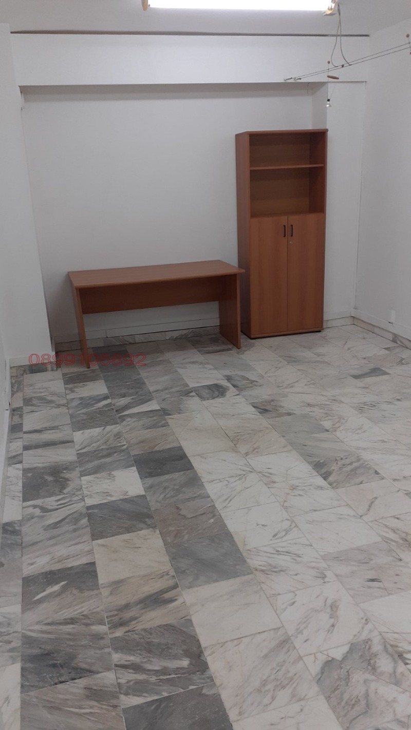 Дава под наем ОФИС, гр. Пловдив, Южен, снимка 5 - Офиси - 52783135