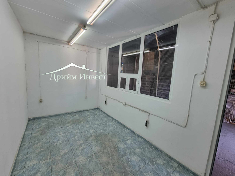 Para alugar  Armazenar Plovdiv , Industrialna zona - Sever , 216 m² | 92914694 - imagem [2]