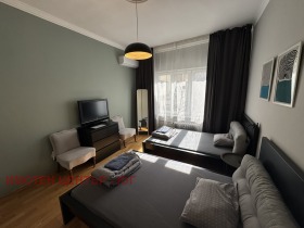 2 camere da letto Tsentar, Sofia 11