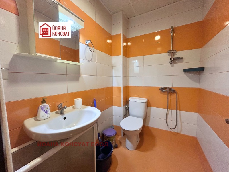 De inchiriat  Studio Pleven , Șiroc țentâr , 30 mp | 74268691 - imagine [4]