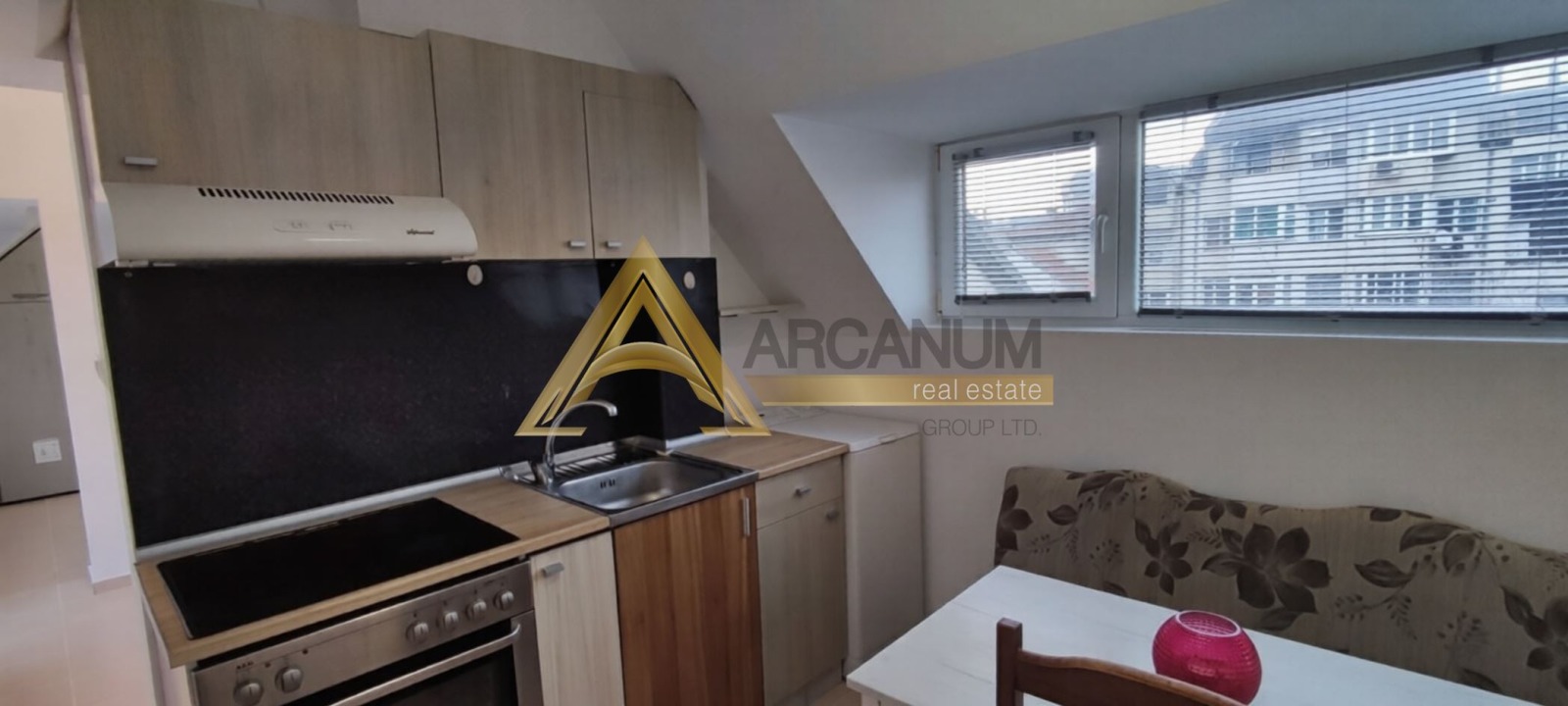 Дава под наем 2-СТАЕН, гр. Варна, Колхозен пазар