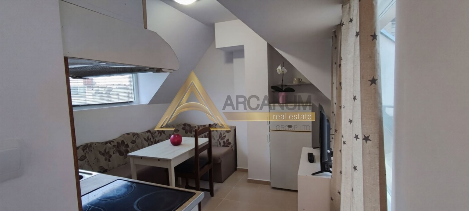 Дава под наем 2-СТАЕН, гр. Варна, Колхозен пазар, снимка 2 - Апартаменти - 53794776