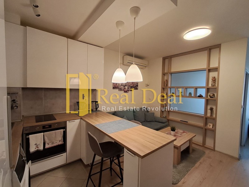 Da affittare  Studio Sofia , Oborishte , 38 mq | 48901842 - Immagine [2]