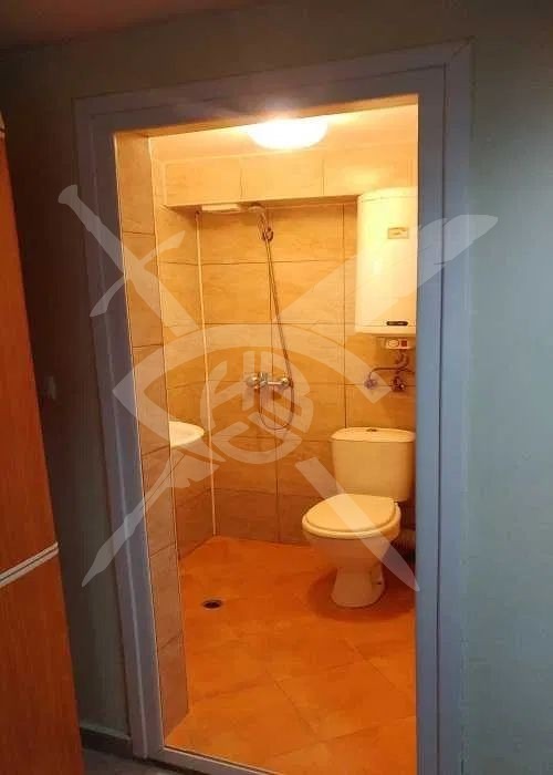 En renta  Estudio Varna , Bazar Levski , 24 metros cuadrados | 50596645 - imagen [3]