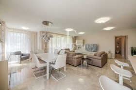 4-СТАЕН, 330 m2