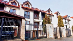 Casa Simeonovo, Sofia 1