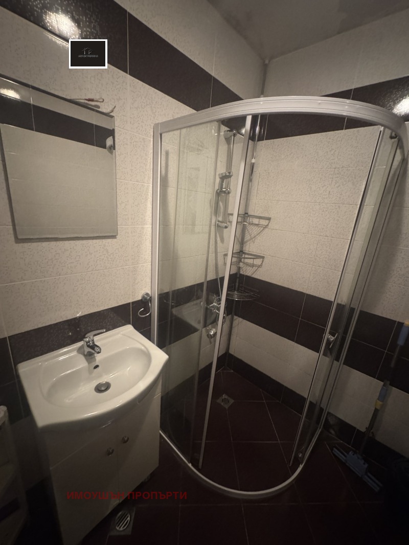 Zu vermieten  3 Schlafzimmer Sofia , Iztok , 120 qm | 51339349 - Bild [11]