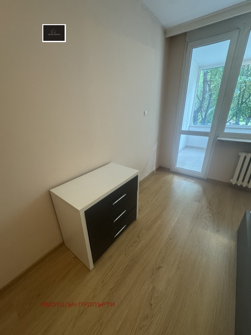 Zu vermieten  3 Schlafzimmer Sofia , Iztok , 120 qm | 51339349 - Bild [17]