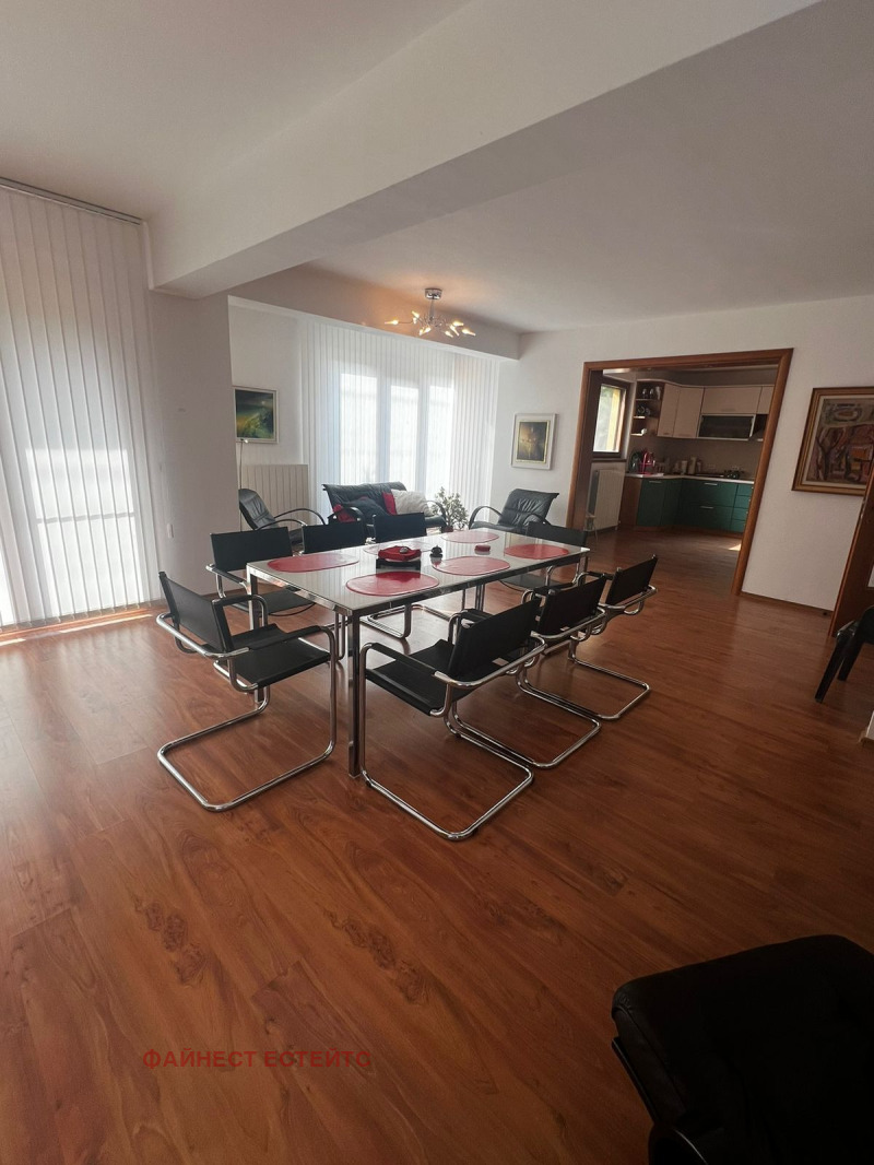 Zu vermieten  Haus Sofia , Dragalewzi , 300 qm | 97025375 - Bild [6]